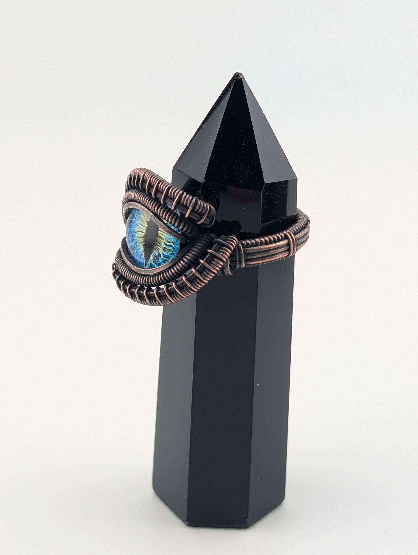 Blue Green Dragon Eye - Magnificent Copper  Ring - Size 9